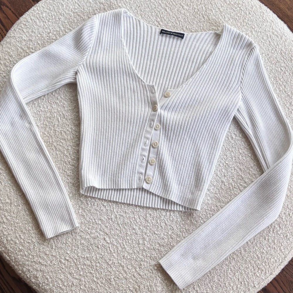 Brandy Melville Ribbed Cropped Sweater with cream button details Size xsmall